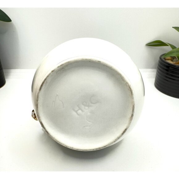 French H& C Haviland Limoges White Porcelain Milk Pitcher With Gold Accents - Picture 7 of 8